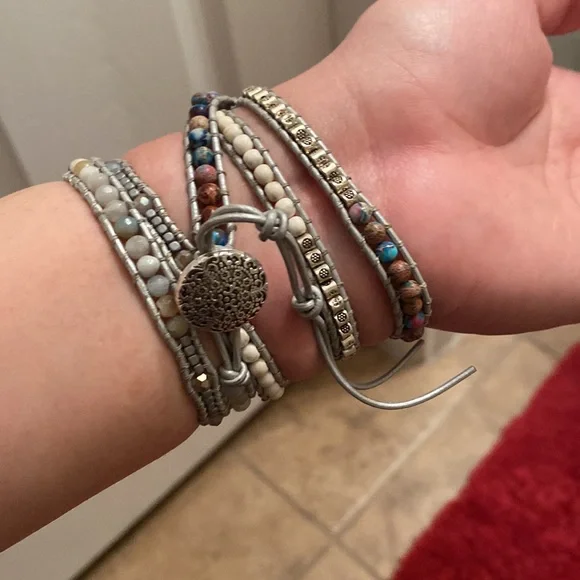 Cape Diablo leather Apple Watch band - Picture 2 of 4